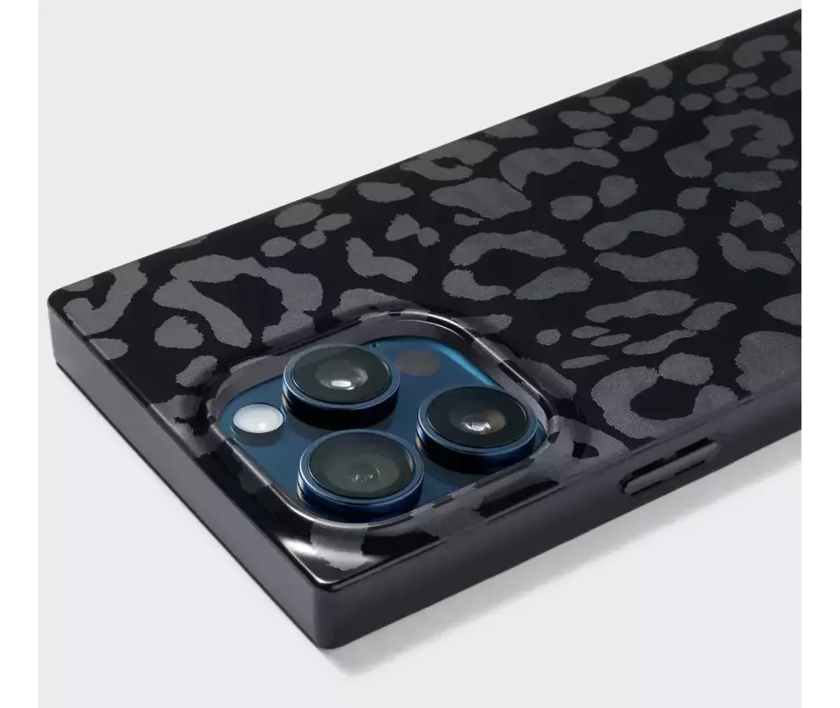Funda iPhone 15 Pro Megsafe Black Leopard - Heyday