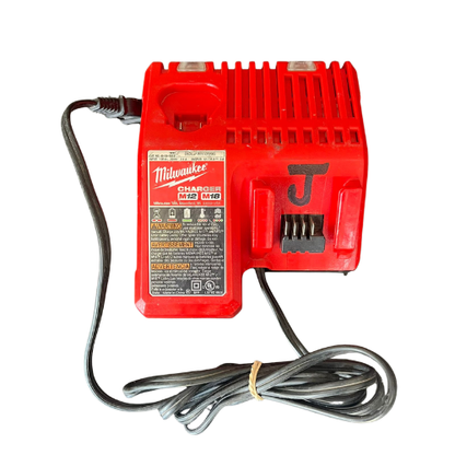 Kit Taladro + Atornillador de Impacto Milwaukee M18 Sin Escobillas 2 Baterías - 3692-22CT (Usado como nuevo)