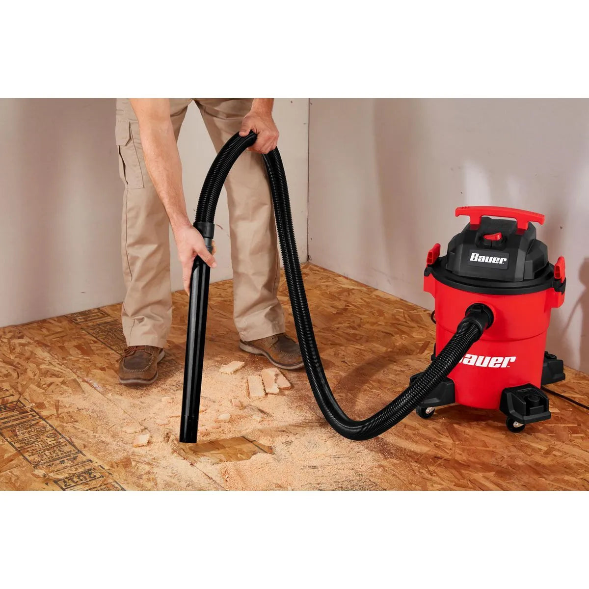 Aspiradora Para Seco Y Húmedo De 6 Gal Y 4HP - Bauer (Usado-Como nuevo)